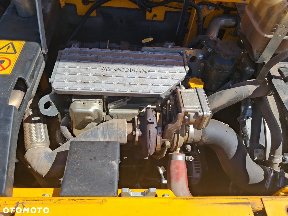 JCB 220 X LC - 11
