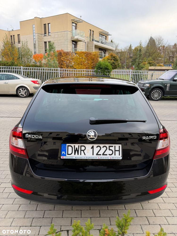 Skoda RAPID 1.4 TSI Ambition Max DSG - 4