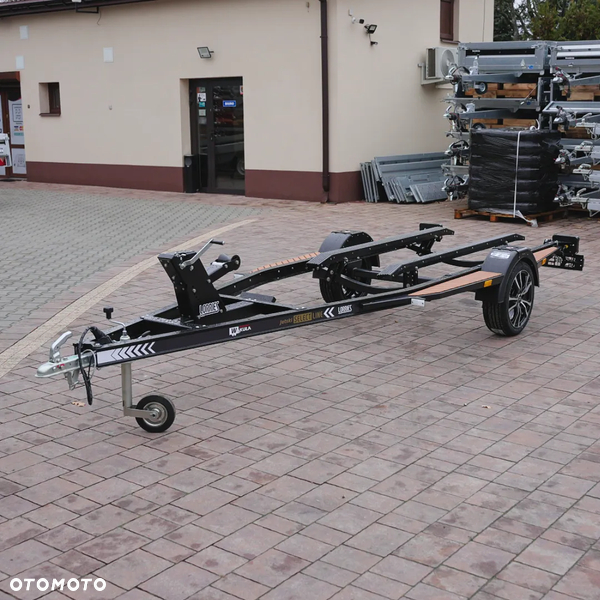 Lorries PP75-4816 SELECT LINE