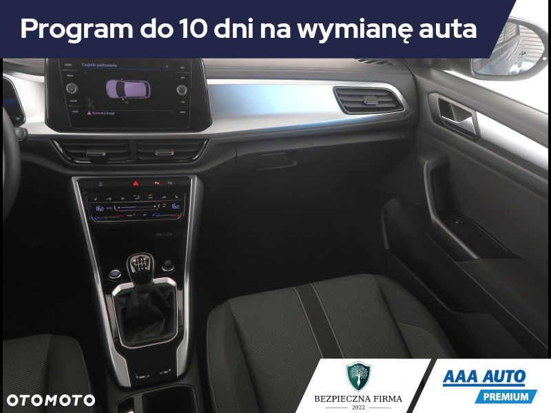 Volkswagen T-Roc - 9