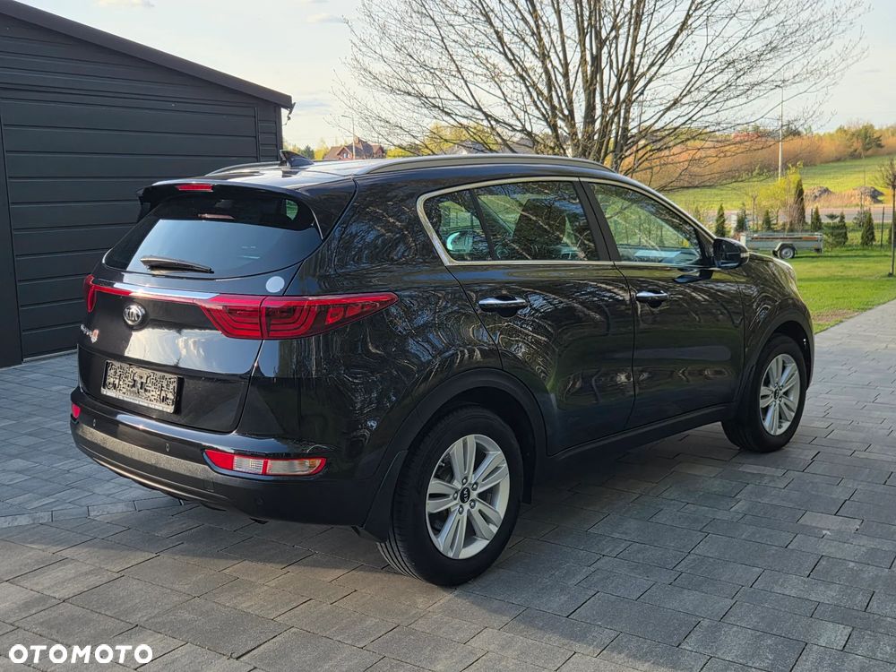 Kia Sportage 1.6 GDI 2WD DREAM-TEAM EDITION - 3