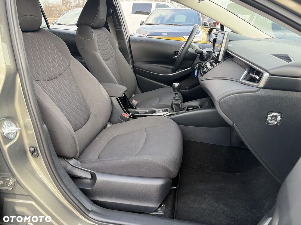 Toyota Corolla - 20
