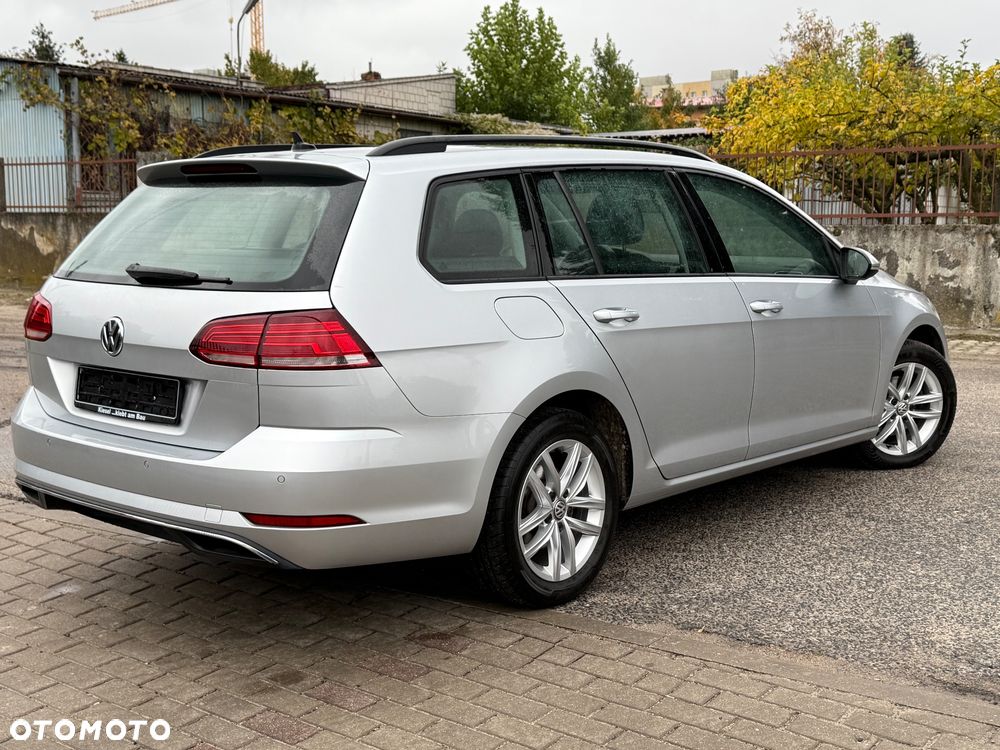 Volkswagen Golf 2.0 TDI BlueMotion Technology DSG Highline - 6