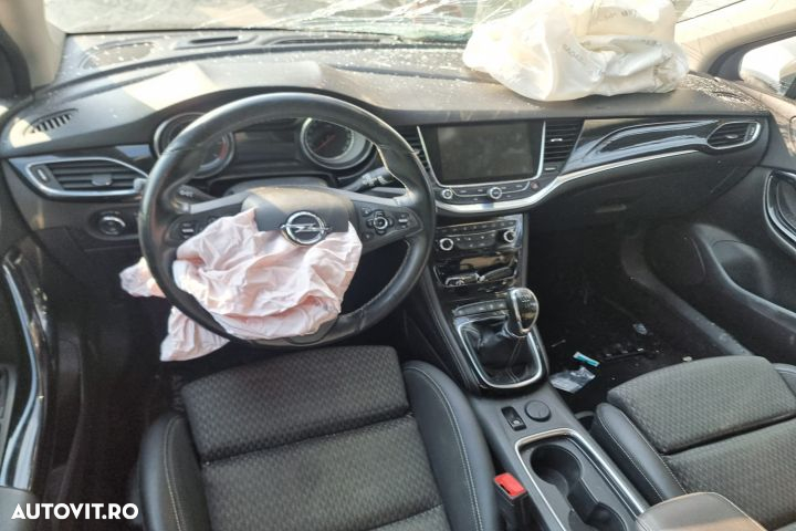 Ornament 39040945 Opel Astra K [2015 - 2020] 1.6 cdti B16DTH - 8