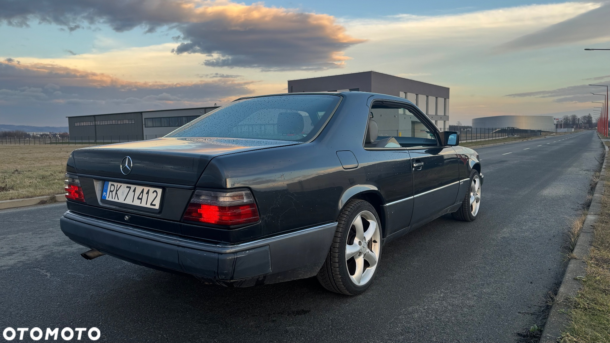 Mercedes-Benz W124 (1984-1993) - 28