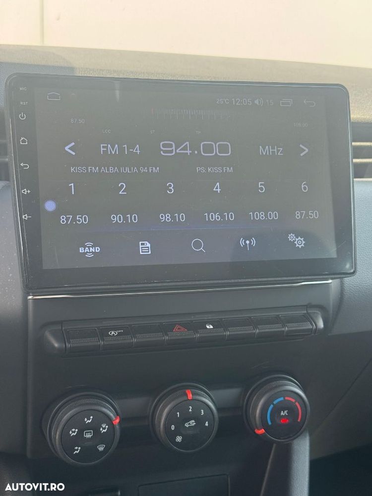 Renault Clio - 19