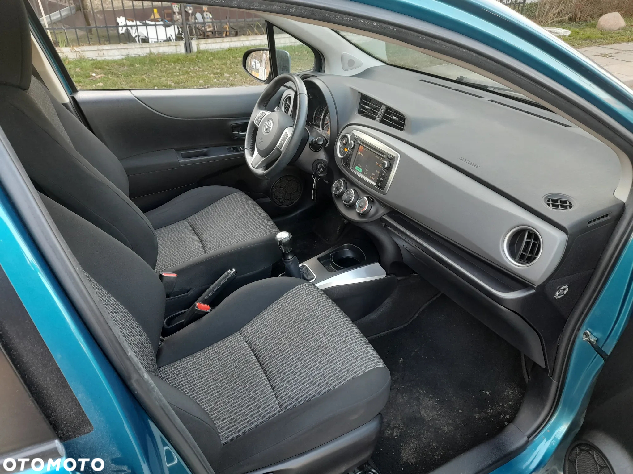 Toyota Yaris - 8