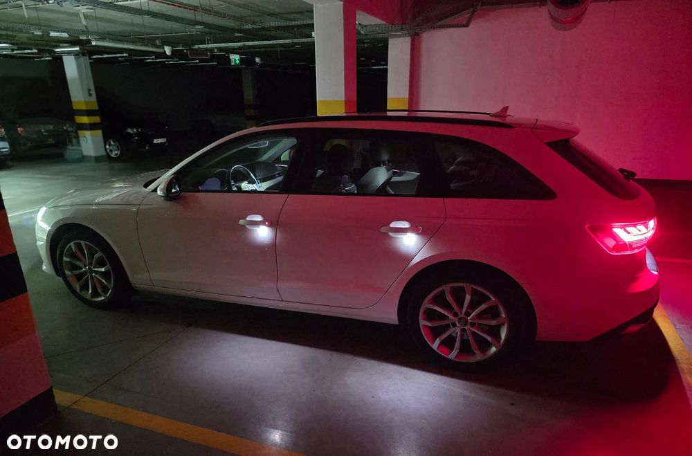 Audi A4 Avant 35 TFSI mHEV S tronic - 10