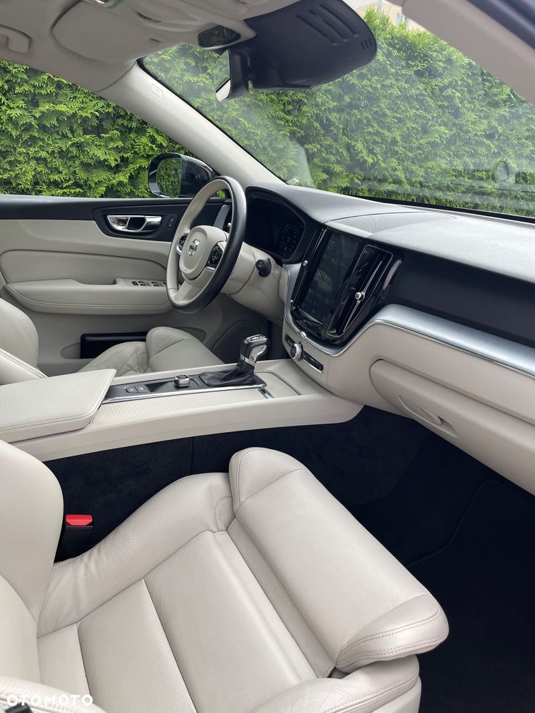 Volvo XC 60 D4 Inscription - 23