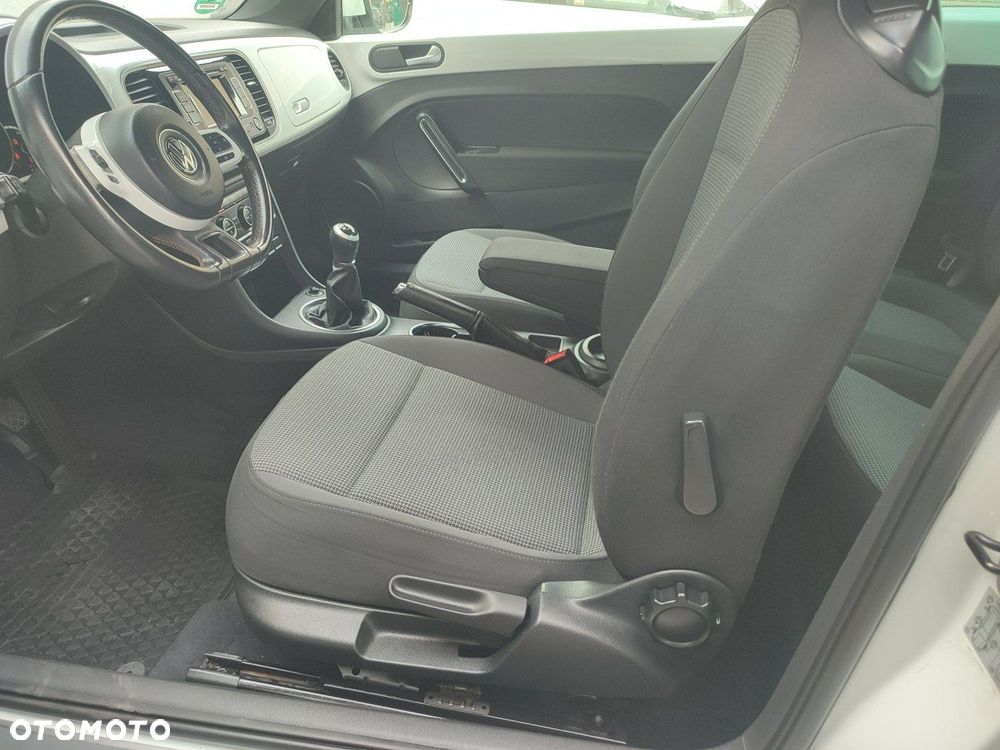 Volkswagen Beetle - 25