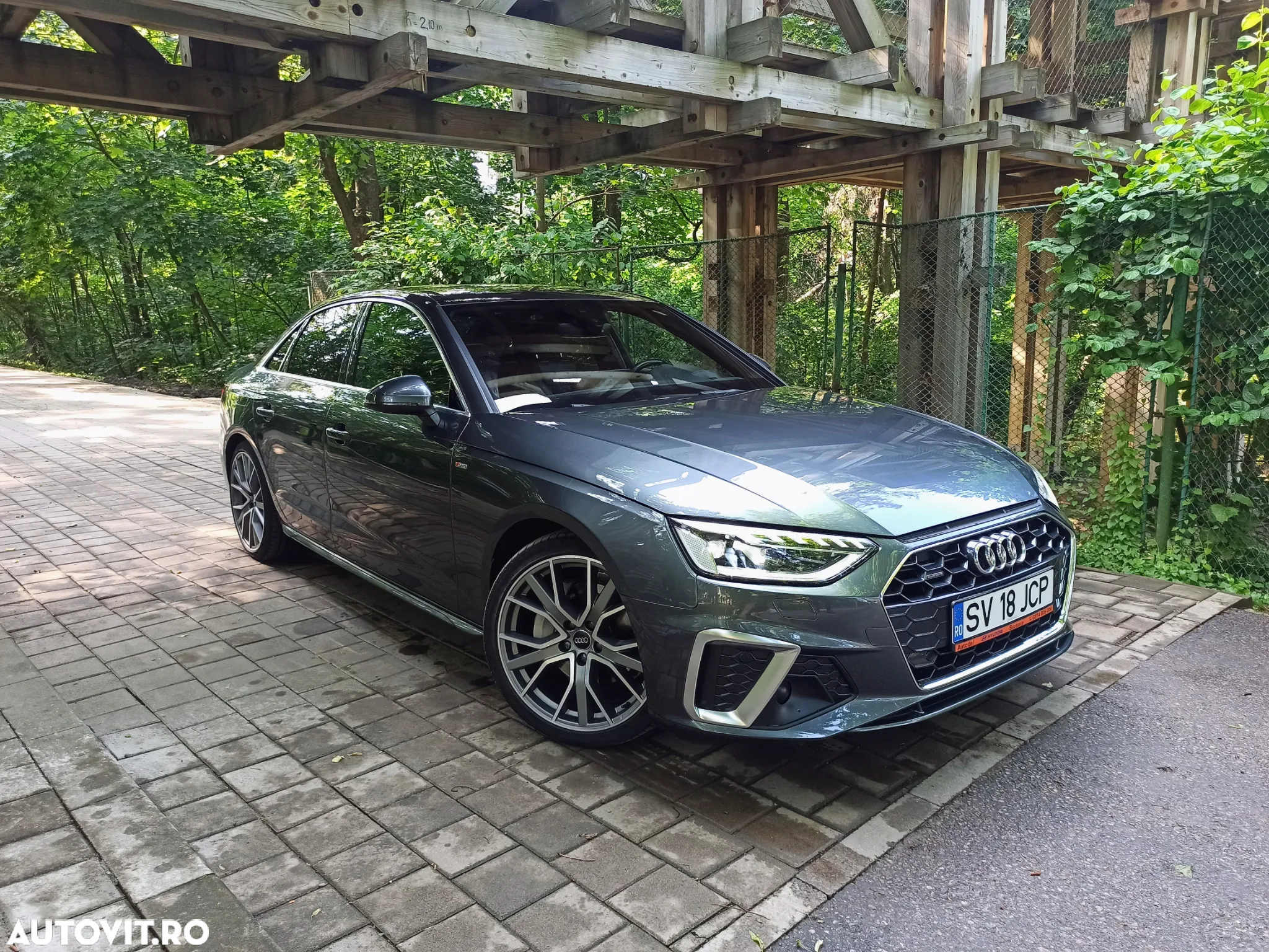Audi A4 40 TDI quattro S tronic S Line - 3