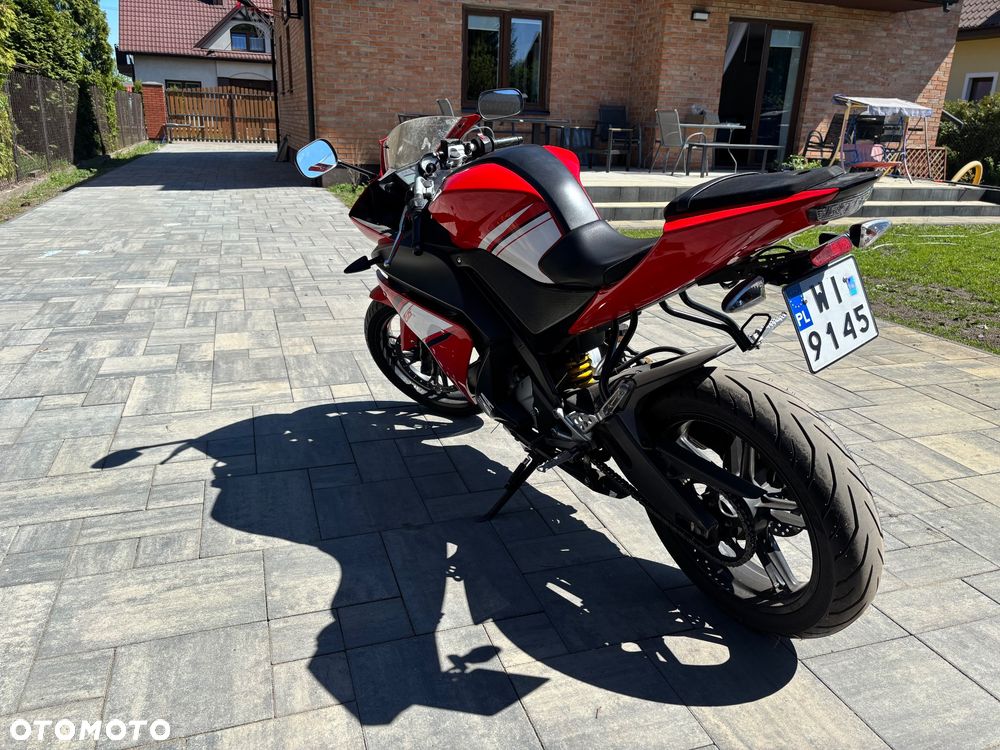 Yamaha YFZ - 4