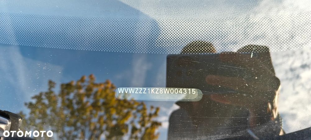 Volkswagen Golf - 10