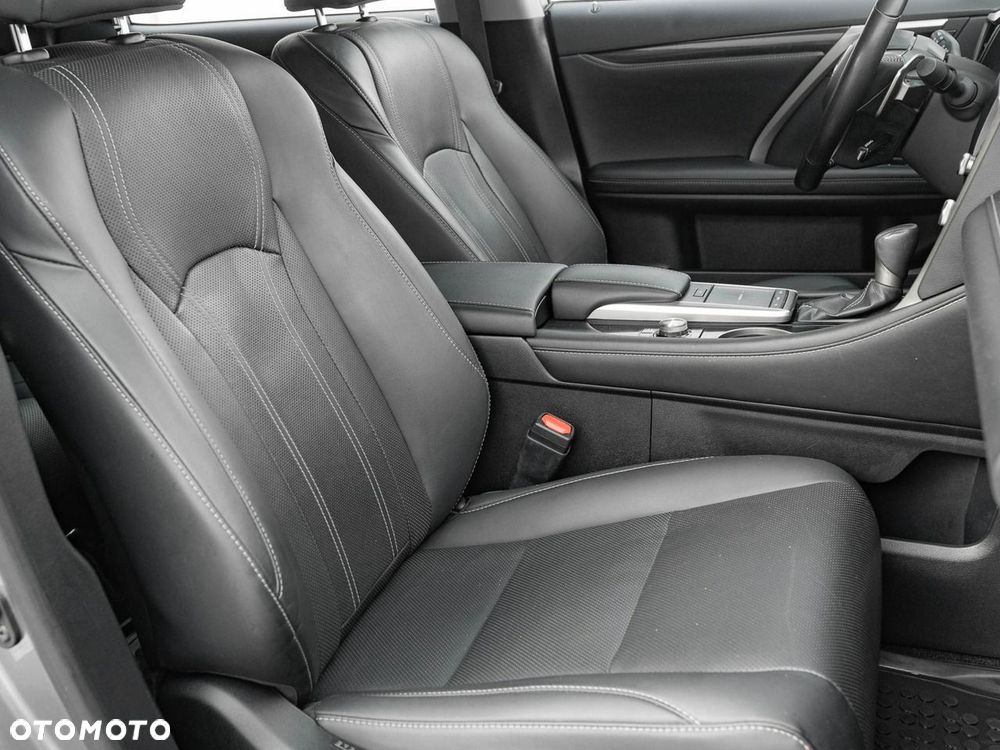 Lexus RX 450h Prestige - 34