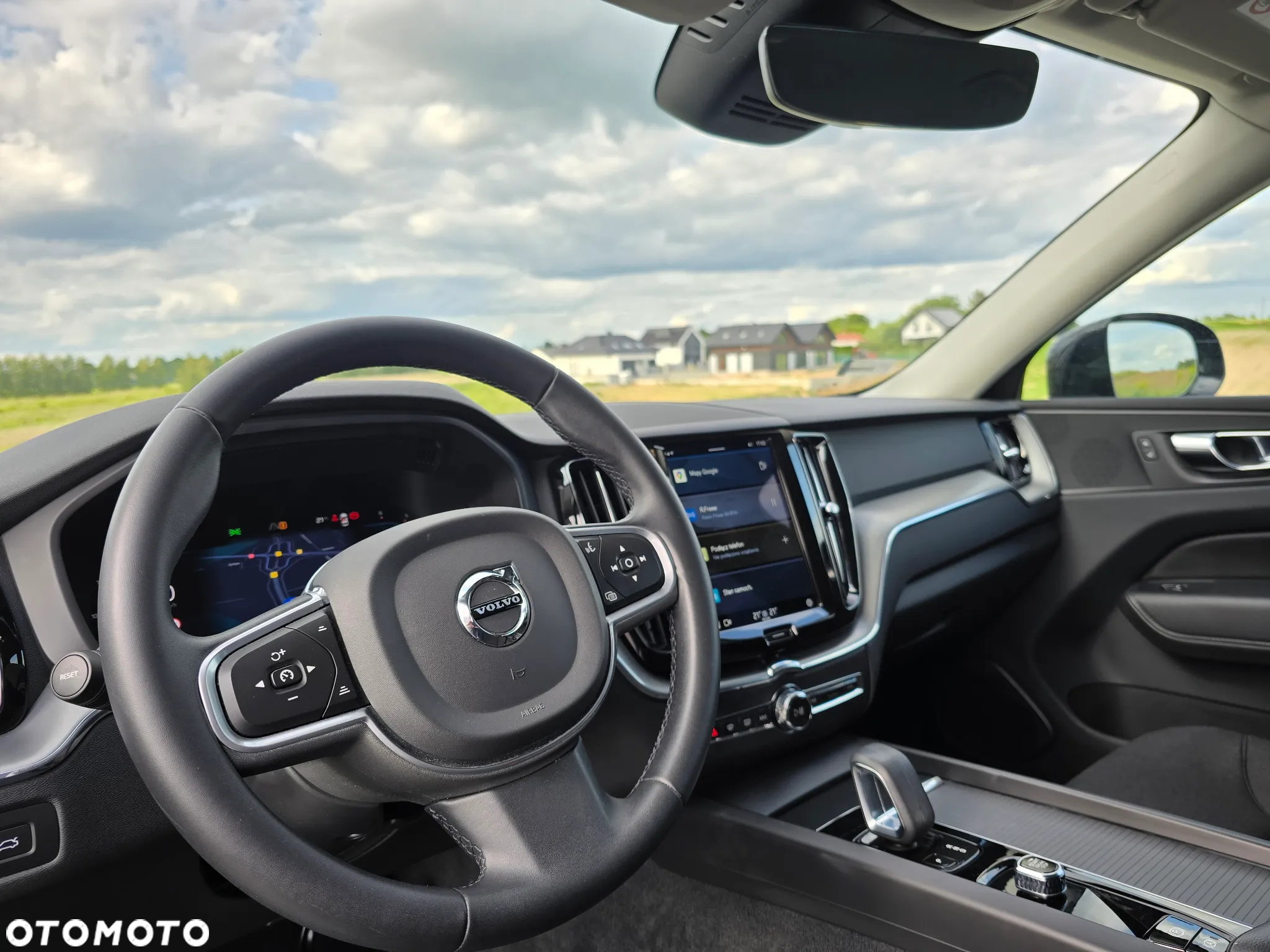 Volvo XC 60 D4 Momentum Pro - 19