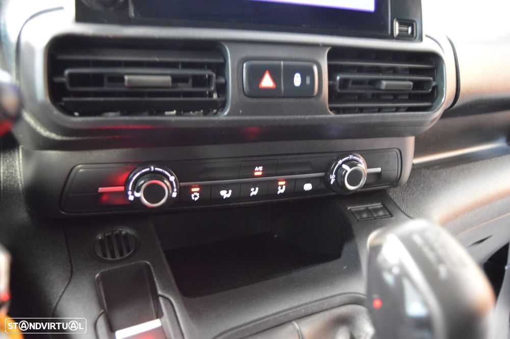 Peugeot Partner 1.5 BlueHDi Asphalt Longa - 35