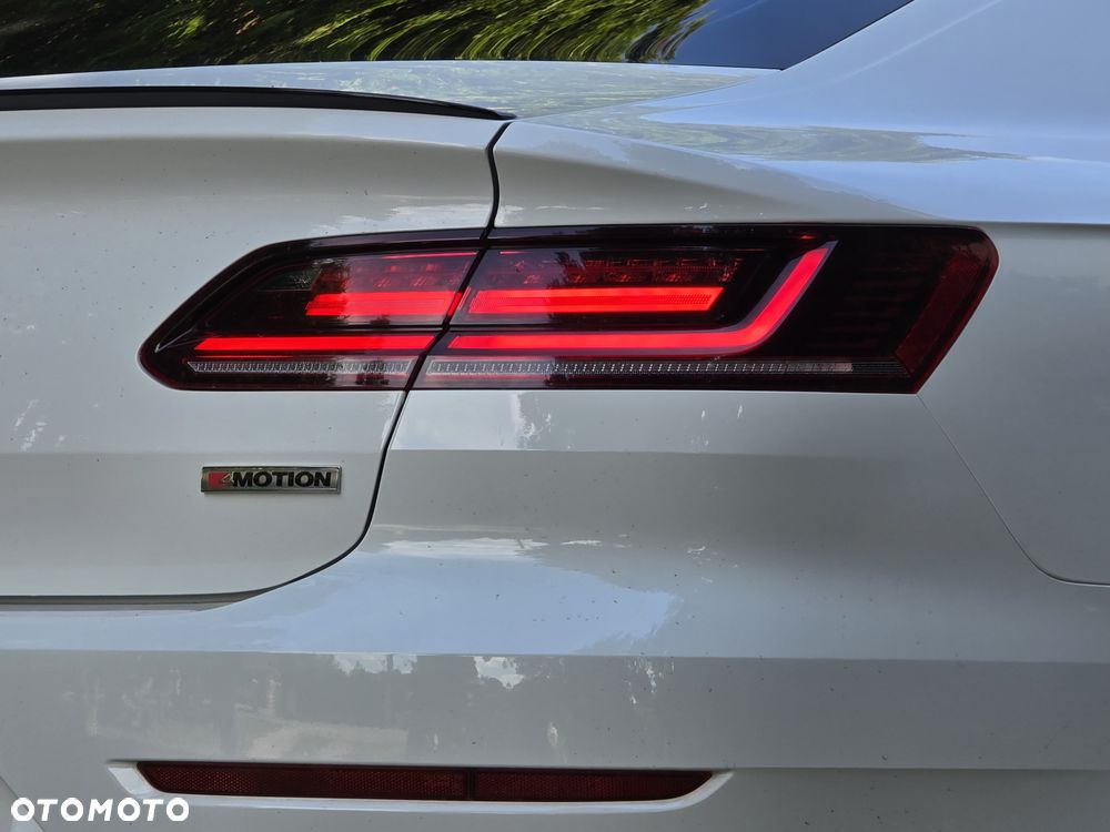 Volkswagen Arteon 2.0 TSI 4Motion R-Line DSG - 23