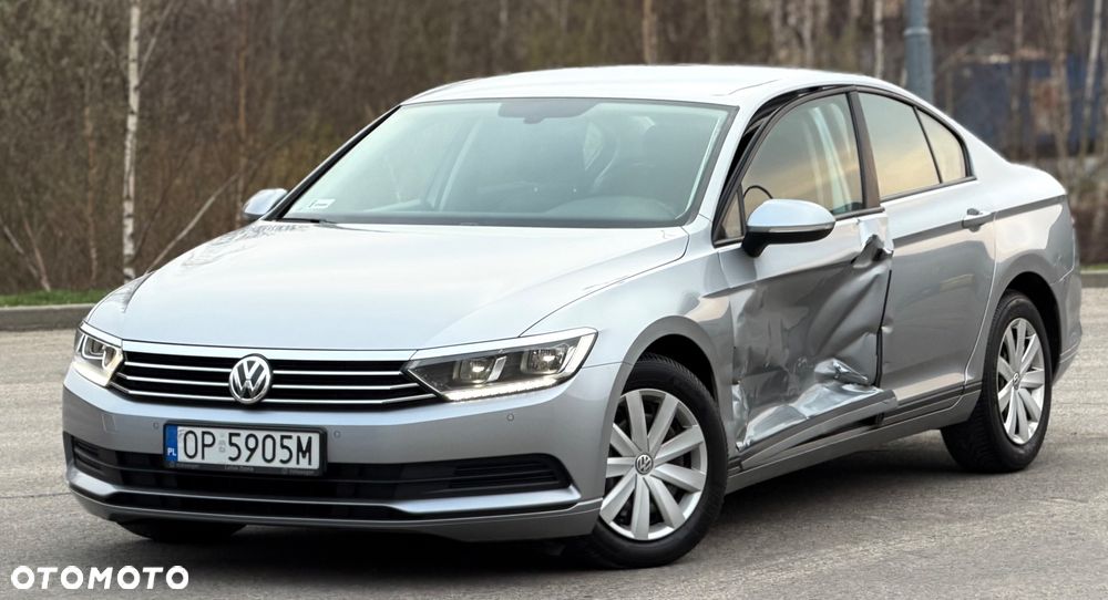 Volkswagen Passat 1.6 TDI BMT Comfortline - 3