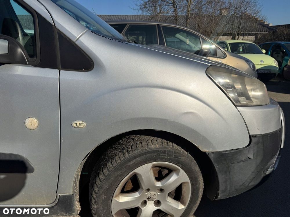 PEUGEOT PARTNER II BŁOTNIK PRAWY PRZÓD PRZEDNI EZR - 2