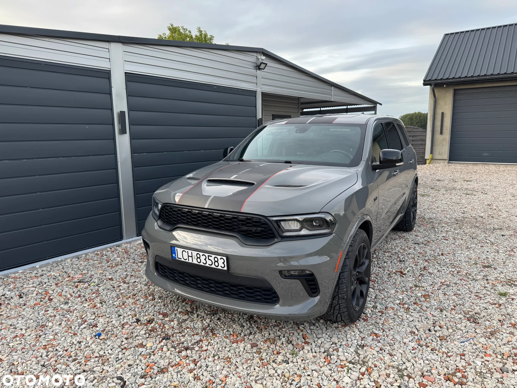 Dodge Durango 6.4 SRT - 12