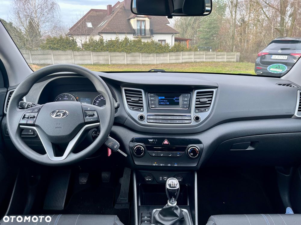 Hyundai Tucson blue 1.7 CRDi 2WD Classic - 16