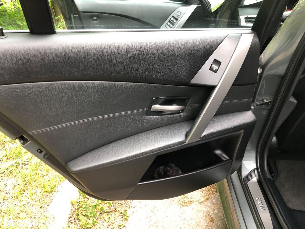 BMW Seria 5 - 35