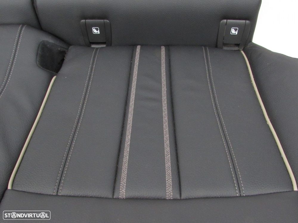 Bancos Em Pele Trás Seminovo/ Original BMW 5 Touring (G31) - 2