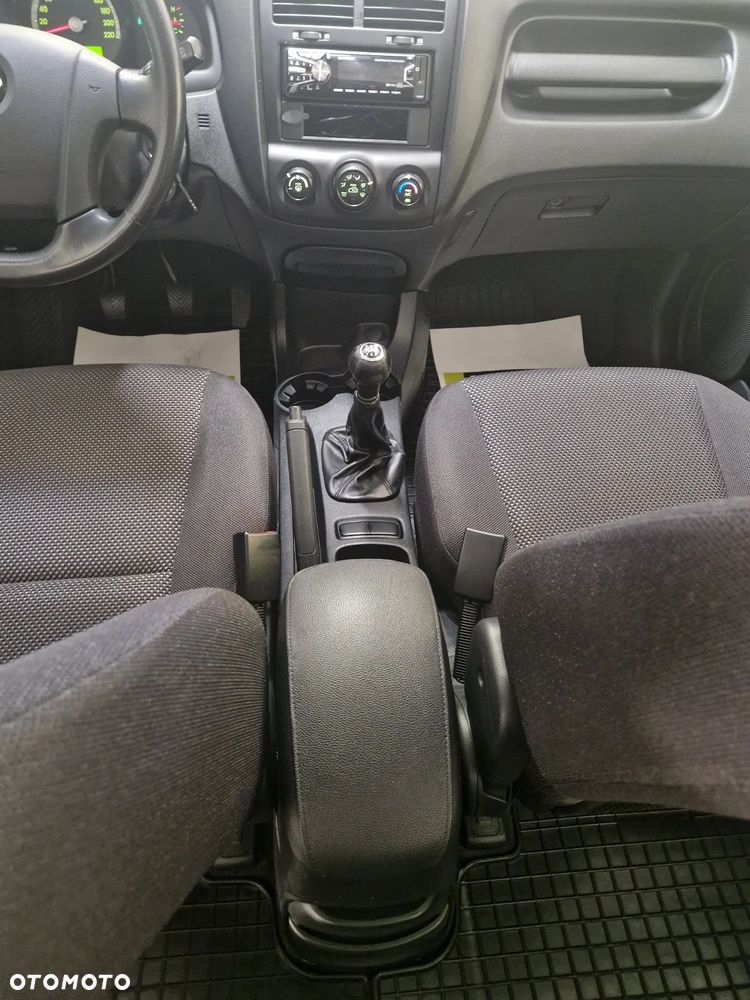 Kia Sportage 2.0 4WD Champ - 35