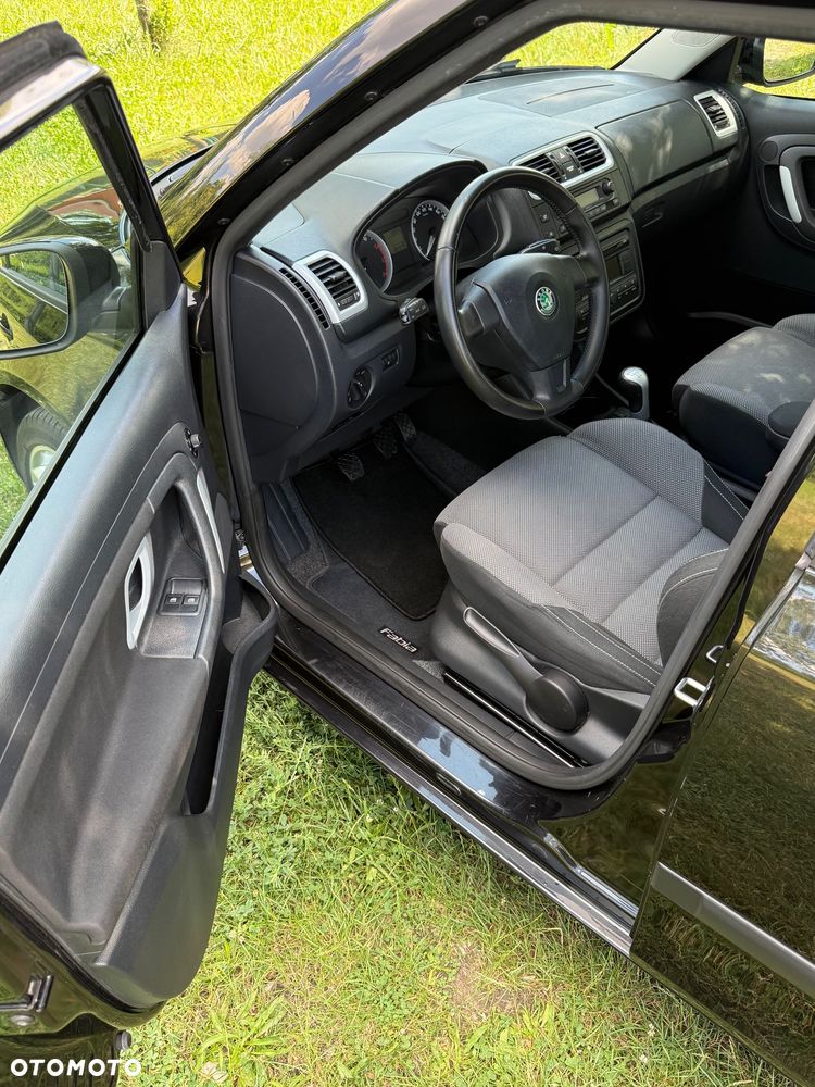Skoda Fabia 1.6 16V Sport - 11