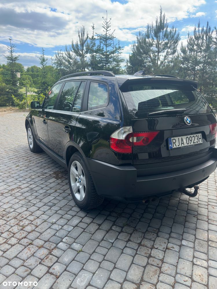 BMW X3 2.5i - 5