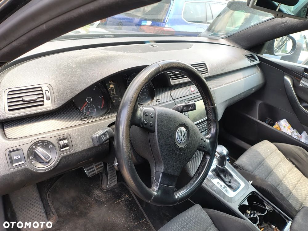 Volkswagen Passat 2.0 TDI Comfortline DSG - 5