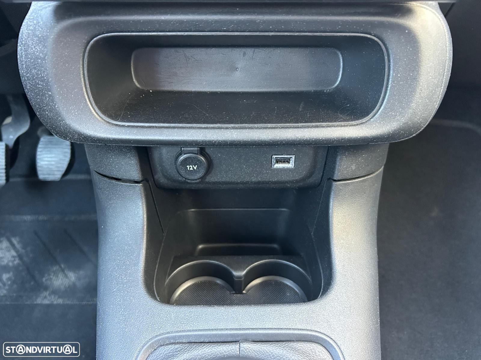 Citroën C3 1.2 PureTech Shine - 35
