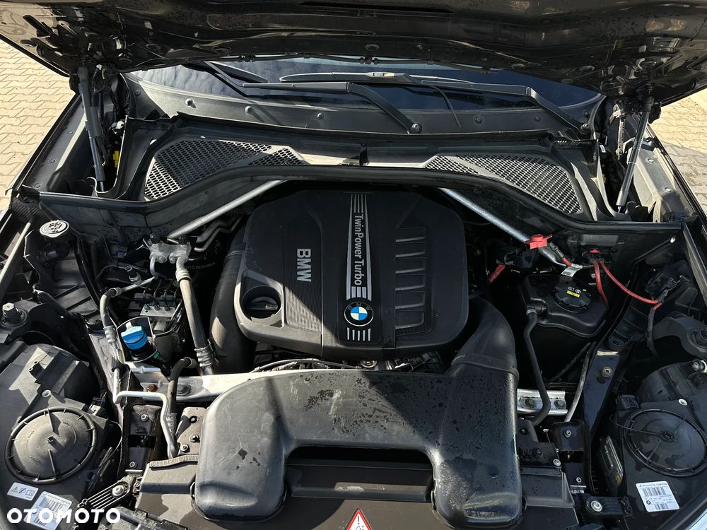 BMW X5 xDrive30d Sport-Aut - 38