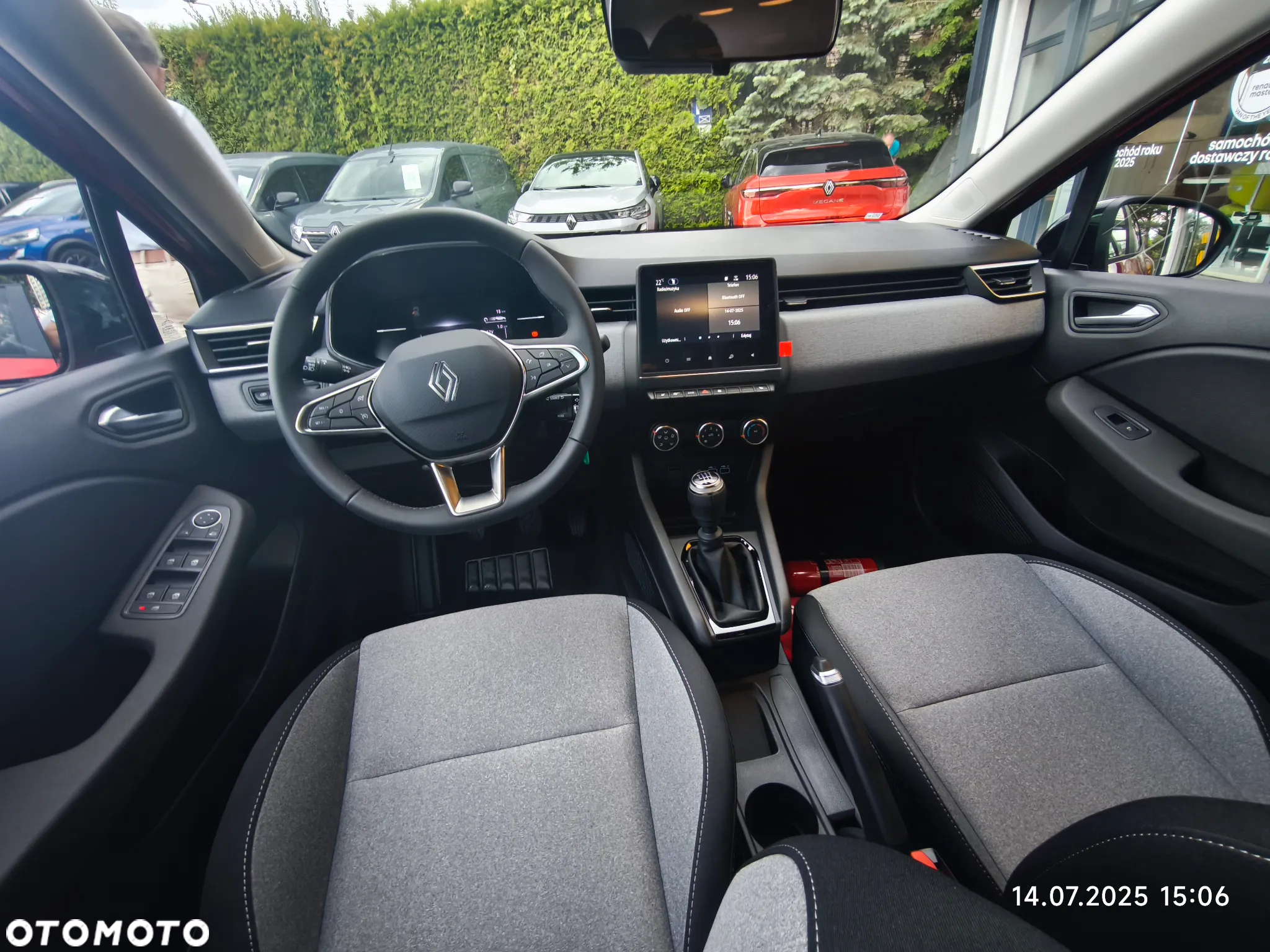 Renault Clio 1.0 TCe Evolution - 9