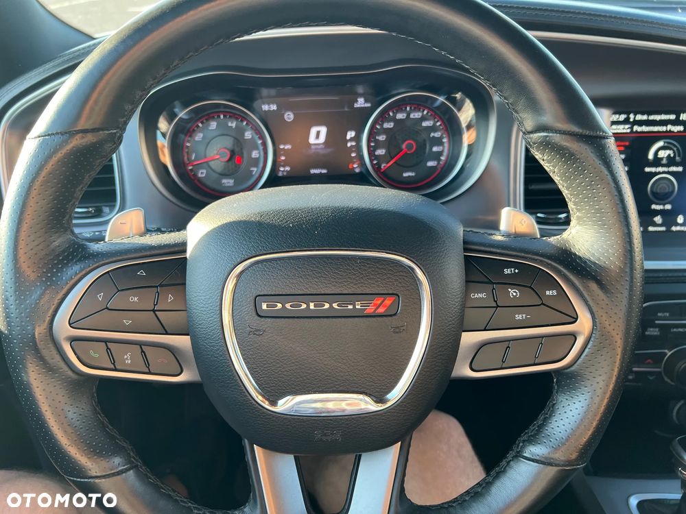 Dodge Charger 6.4 Scat Pack - 12