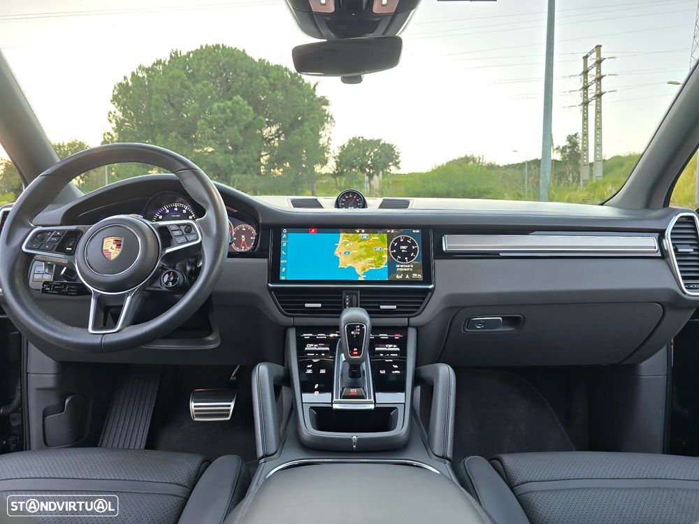 Porsche Cayenne S - 6