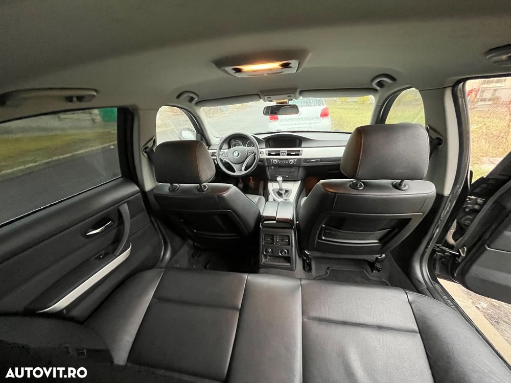 BMW Seria 3 318d - 3