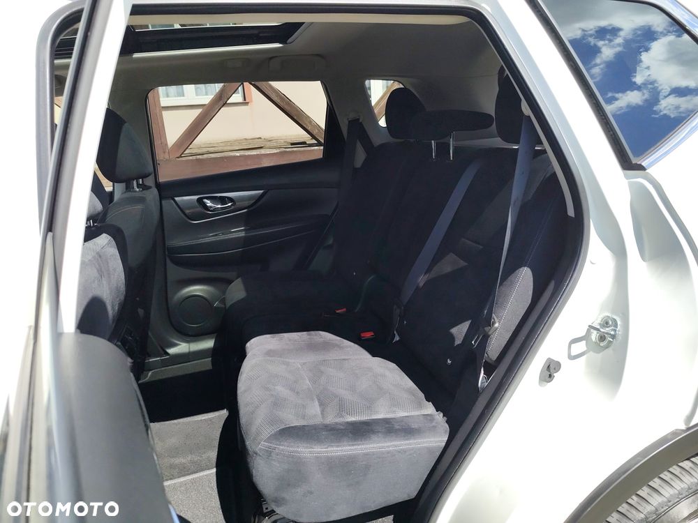 Nissan X-Trail 2.0 dCi Xtronic N-Vision - 12