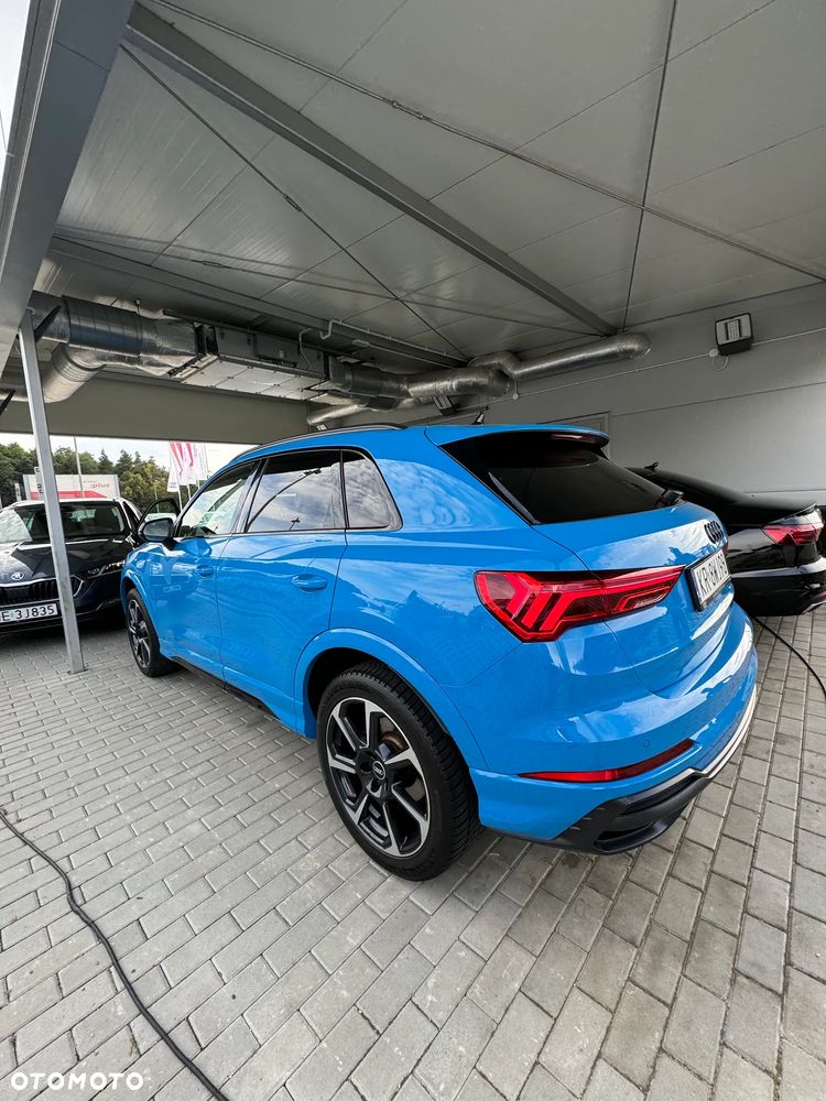 Audi Q3 35 TFSI mHEV S-Line S tronic - 1