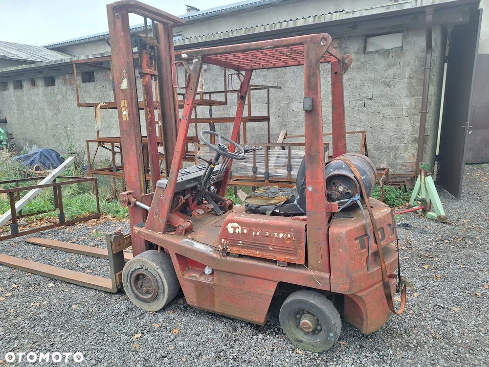 Toyota - 1