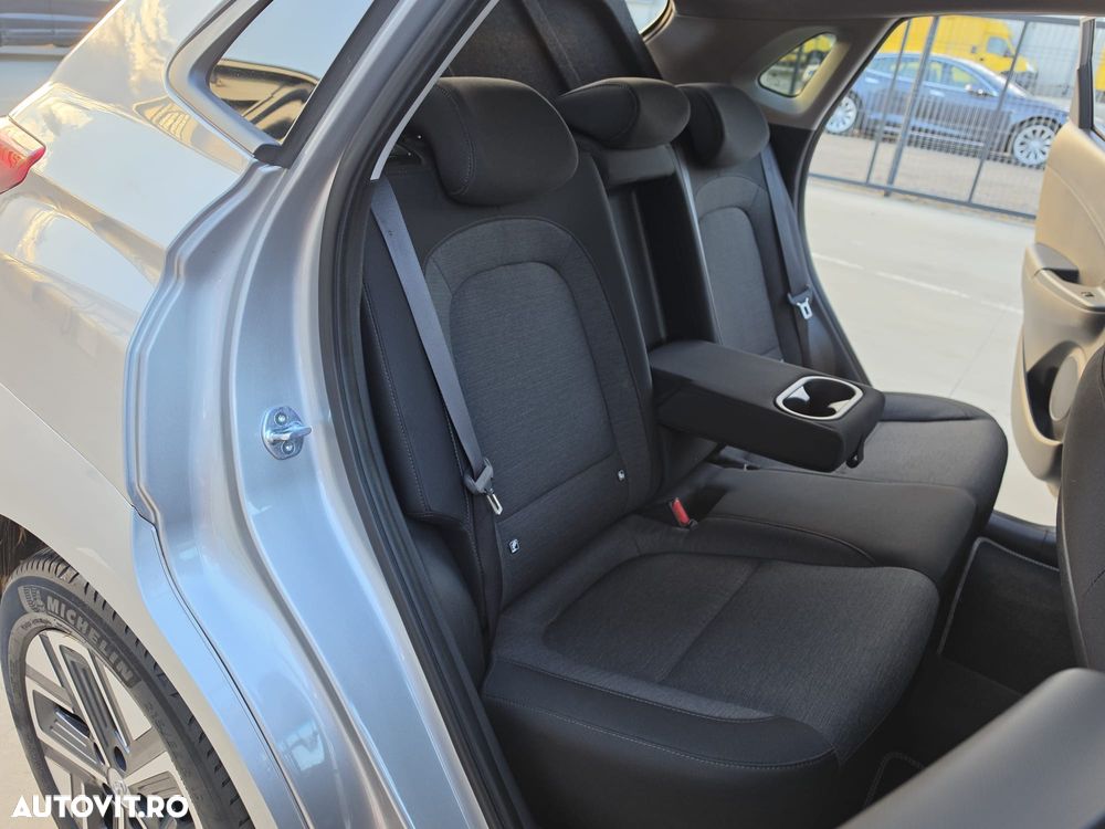 Hyundai KONA Business - 15