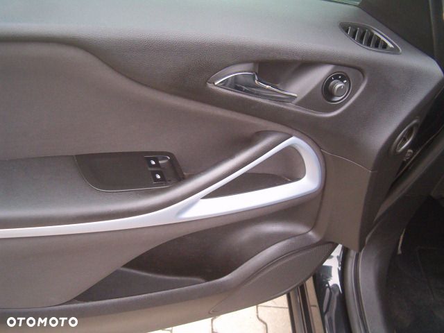Opel Zafira - 22