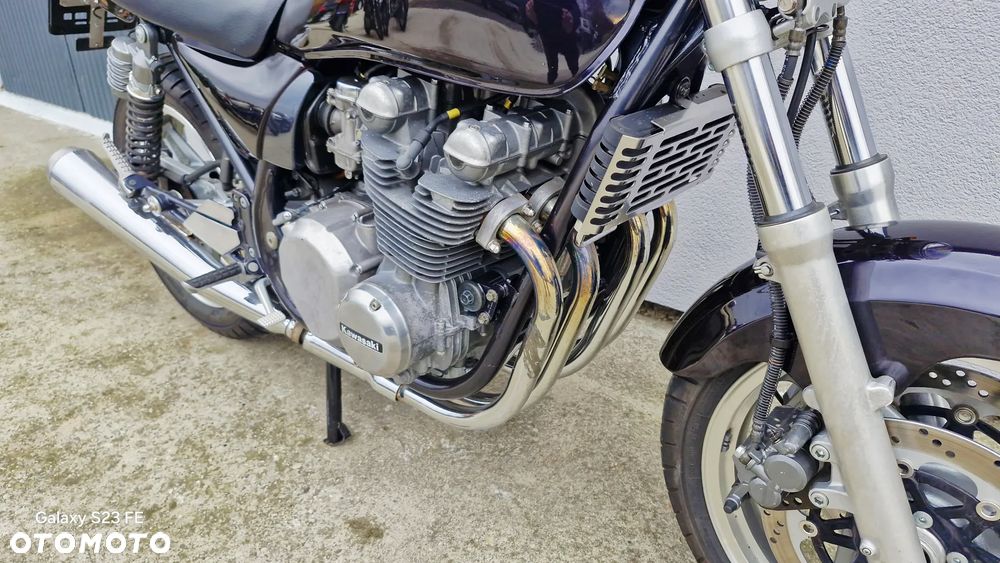 Kawasaki Zephyr - 11