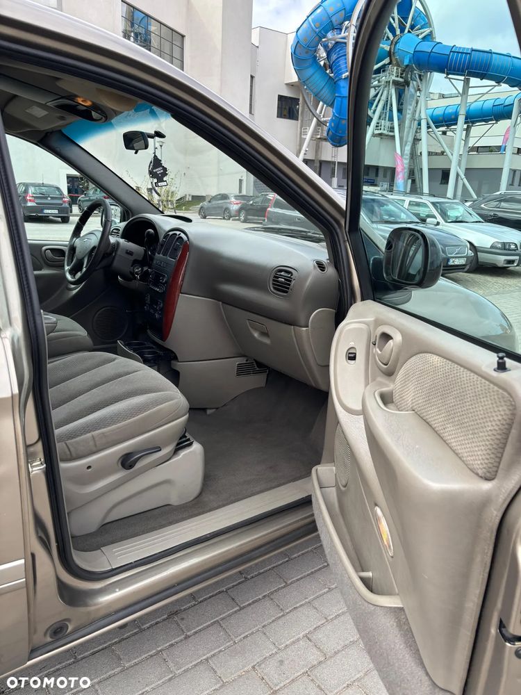Chrysler Grand Voyager 2.8 CRD Executive LX S&G - 7
