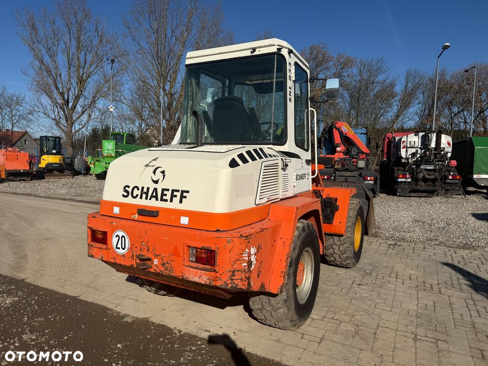 Schaeff SKL 833 - 13