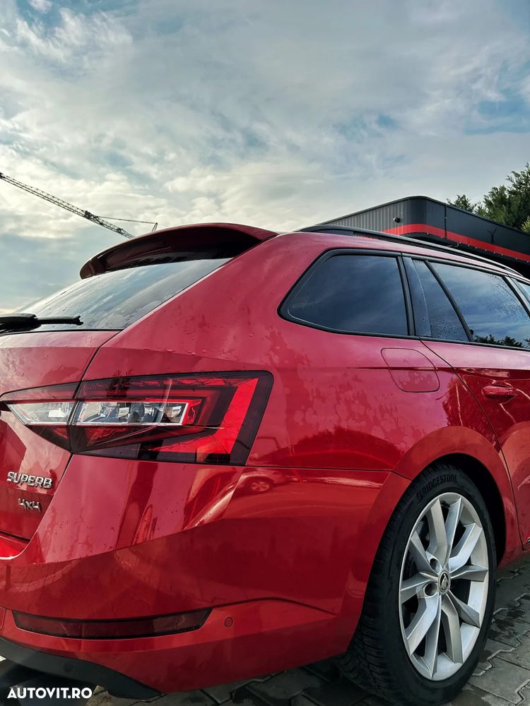 Skoda Superb 2.0 TSI DSG 4X4 Sportline - 5