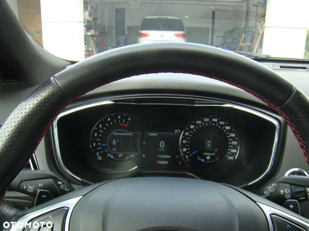Ford Mondeo 2.0 EcoBlue ST-Line - 26