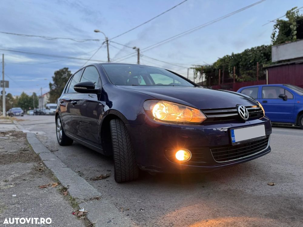 Volkswagen Golf 2.0 TDI DPF MATCH - 2