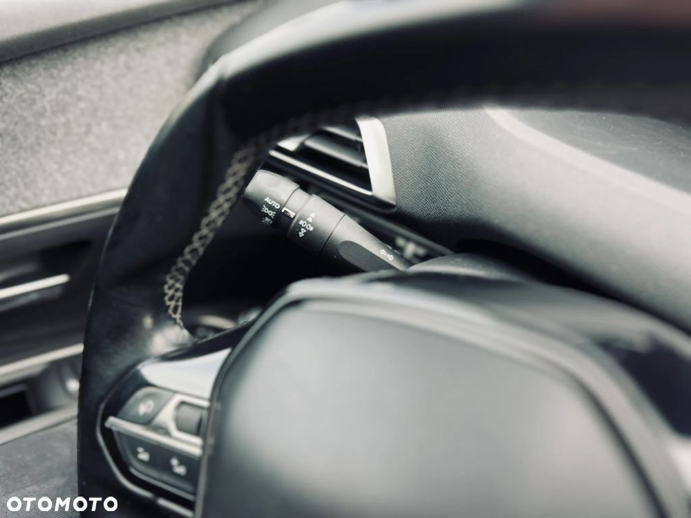 Peugeot 5008 BlueHDi 130 Allure Pack - 30