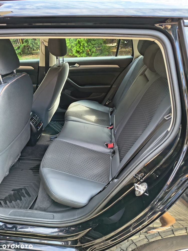 Volkswagen Passat 1.6 TDI BMT City - 12